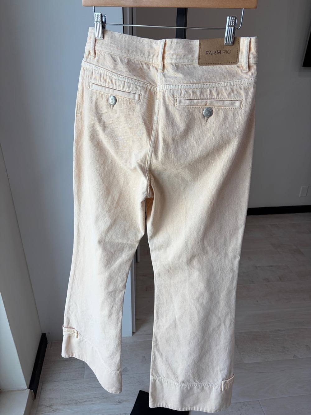 Farm Rio Buttoned Flare Pants - Picture 11 of 12